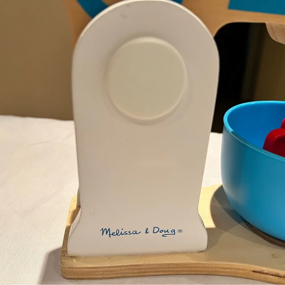Melissa and Doug Wooden Make-a-Cake Mixer Set - Picture 4 of 6
